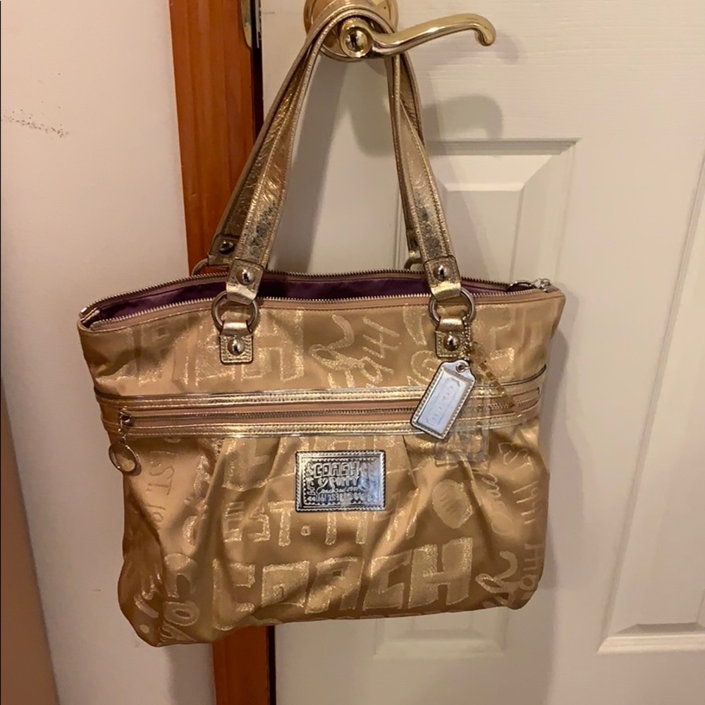 Coach shoulder bag